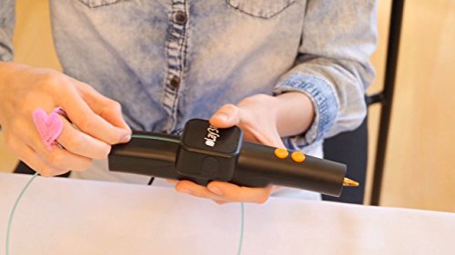 Lay3r-3D-Pen-Includes-3-Spool-of-Filament-Black-White-and-Blue-0-7
